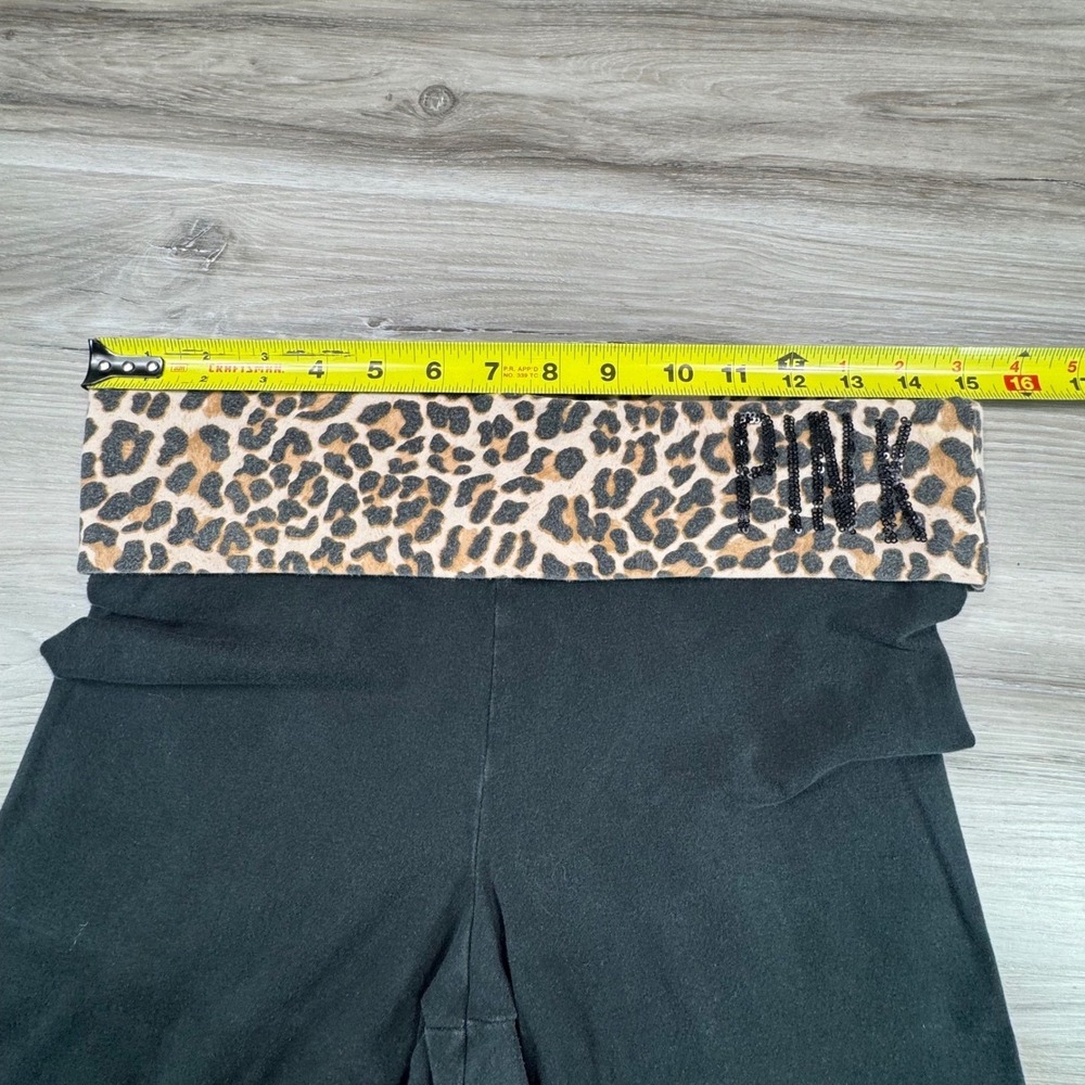 VS PINK Foldover Capri Leggings Medium M Short Leopard Sequin Bling Black Y2K - Picture 7 of 12